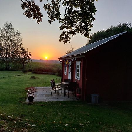 Stuga Gasstorp Hova Bagian luar foto